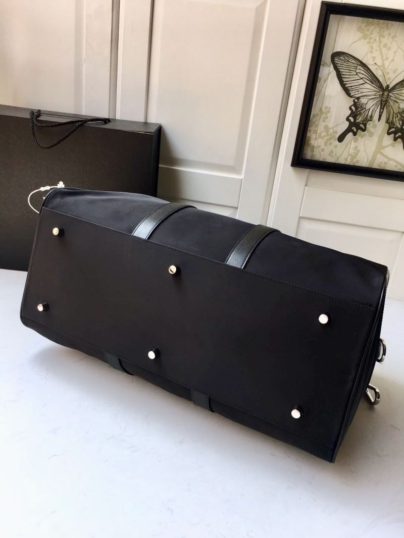 Pra*a travel bags